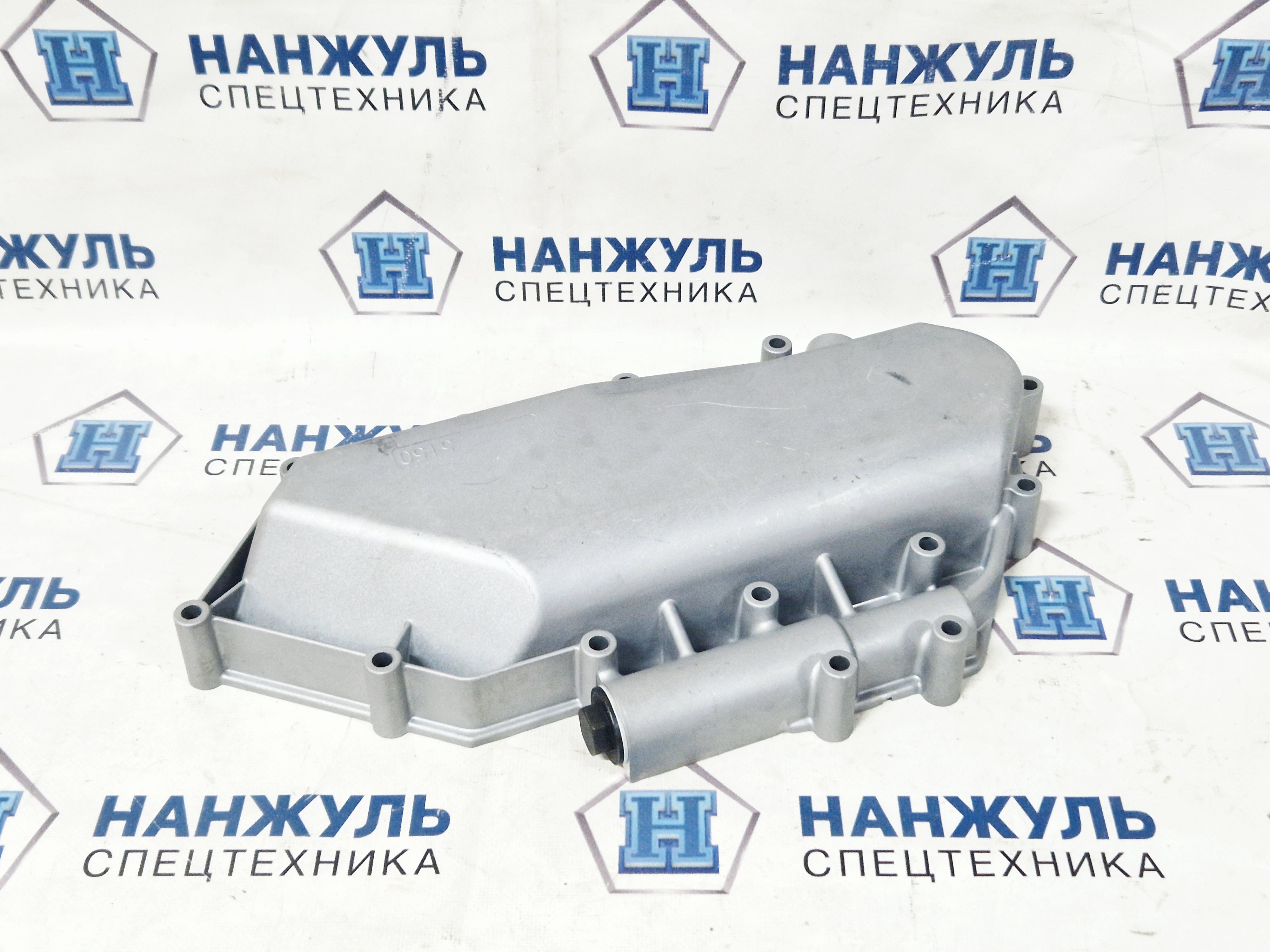 Крышка маслоохладителя (теплообменника) WP13 (QD)