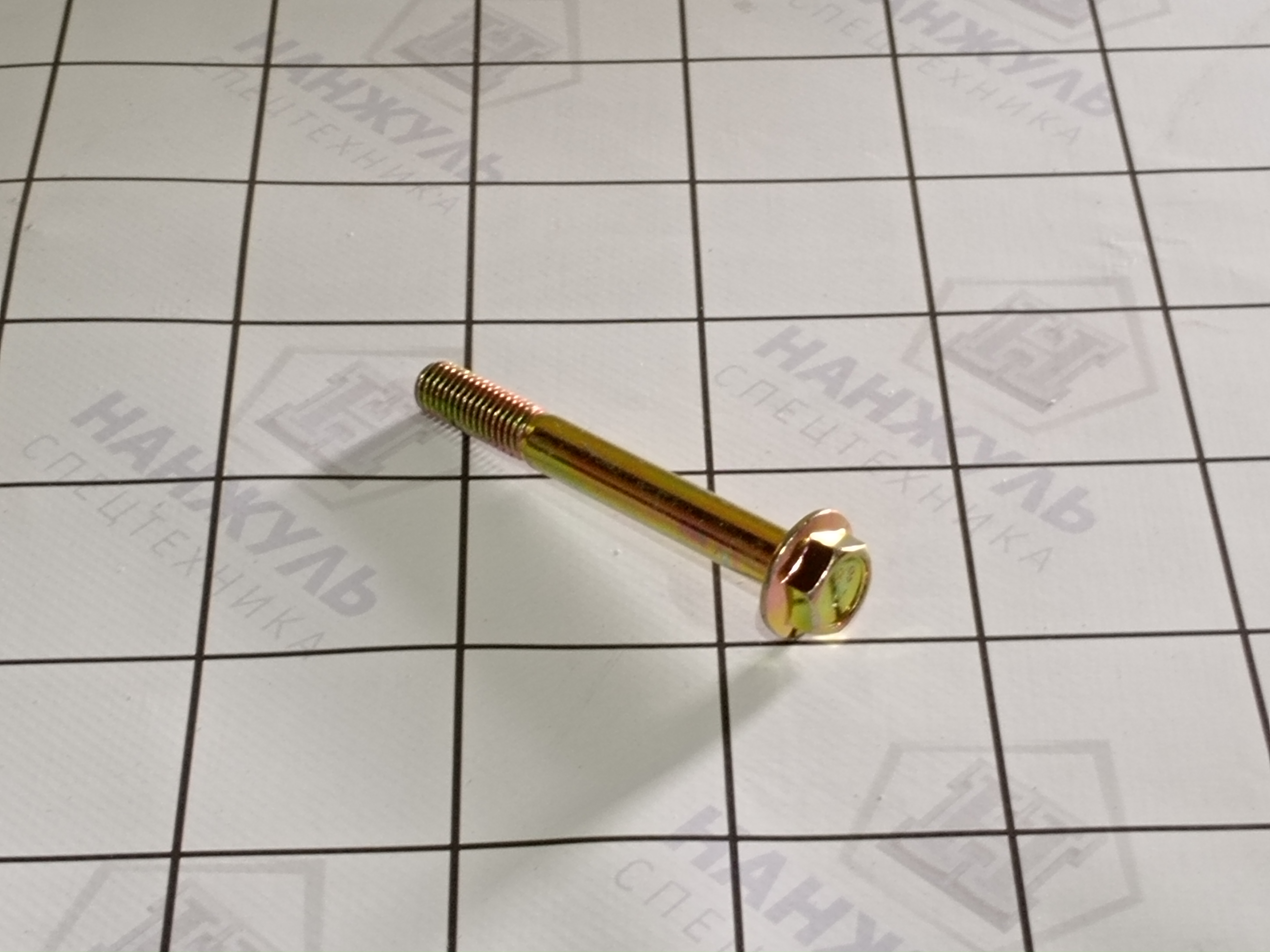 Болт корпуса маховика WP12 (QD)
