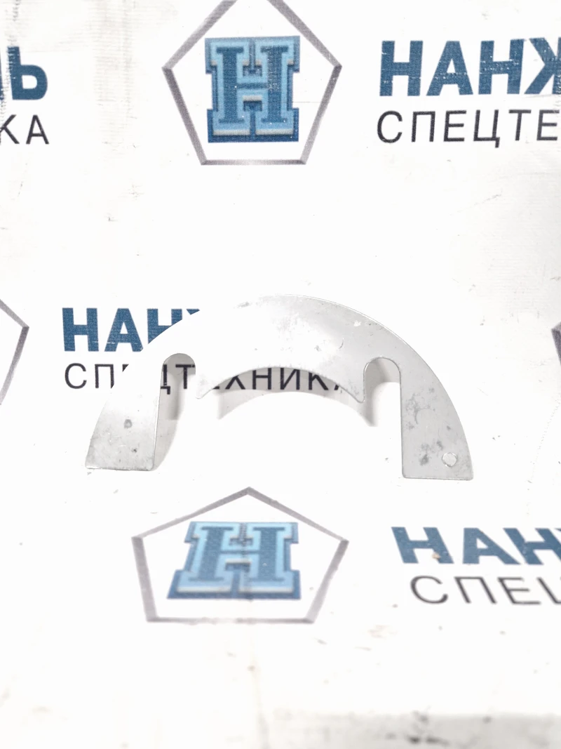 Прокладка регулирующая крепления ковша XE180 XE215 XE225