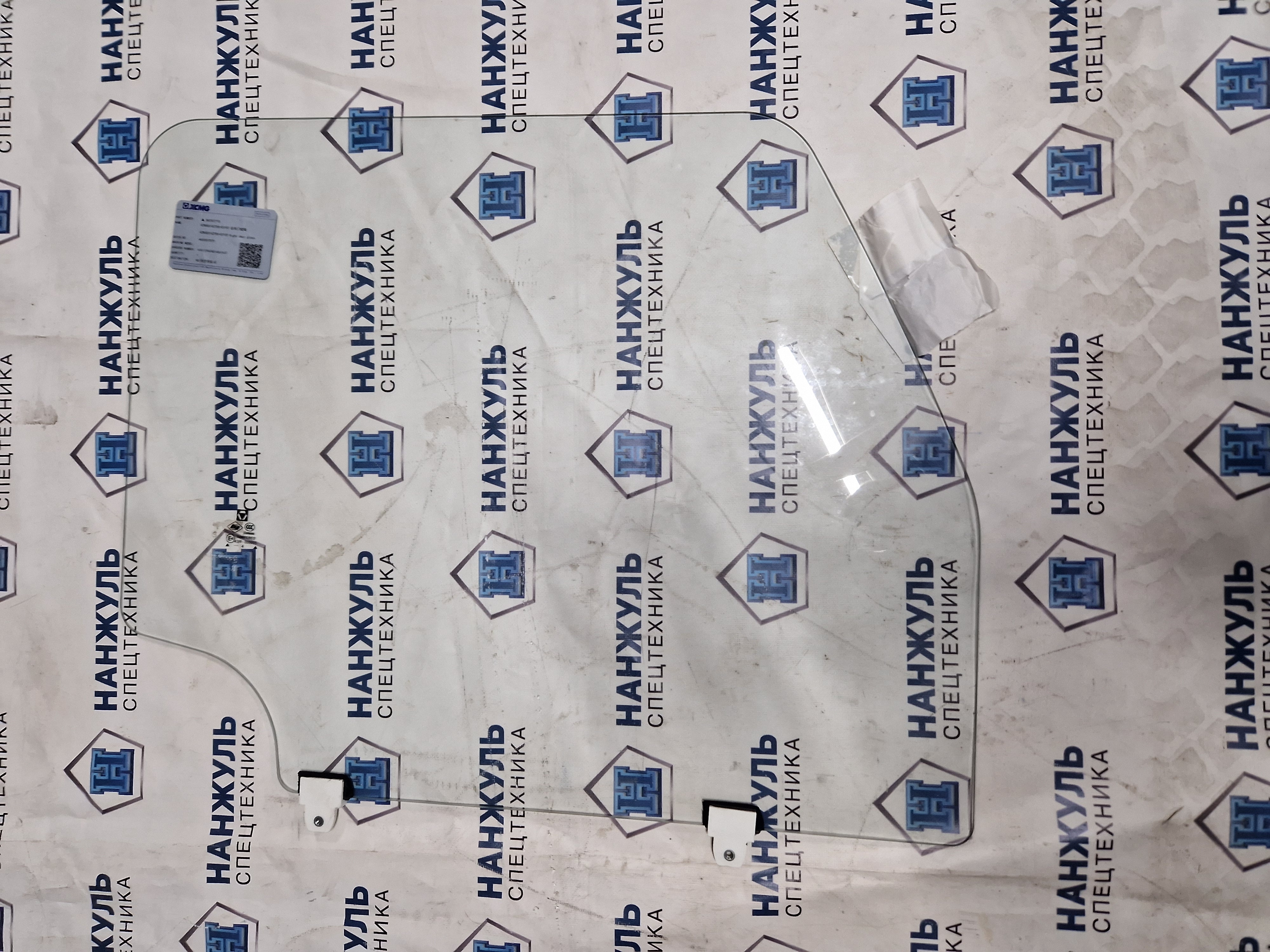 Стекло правой двери XCT25