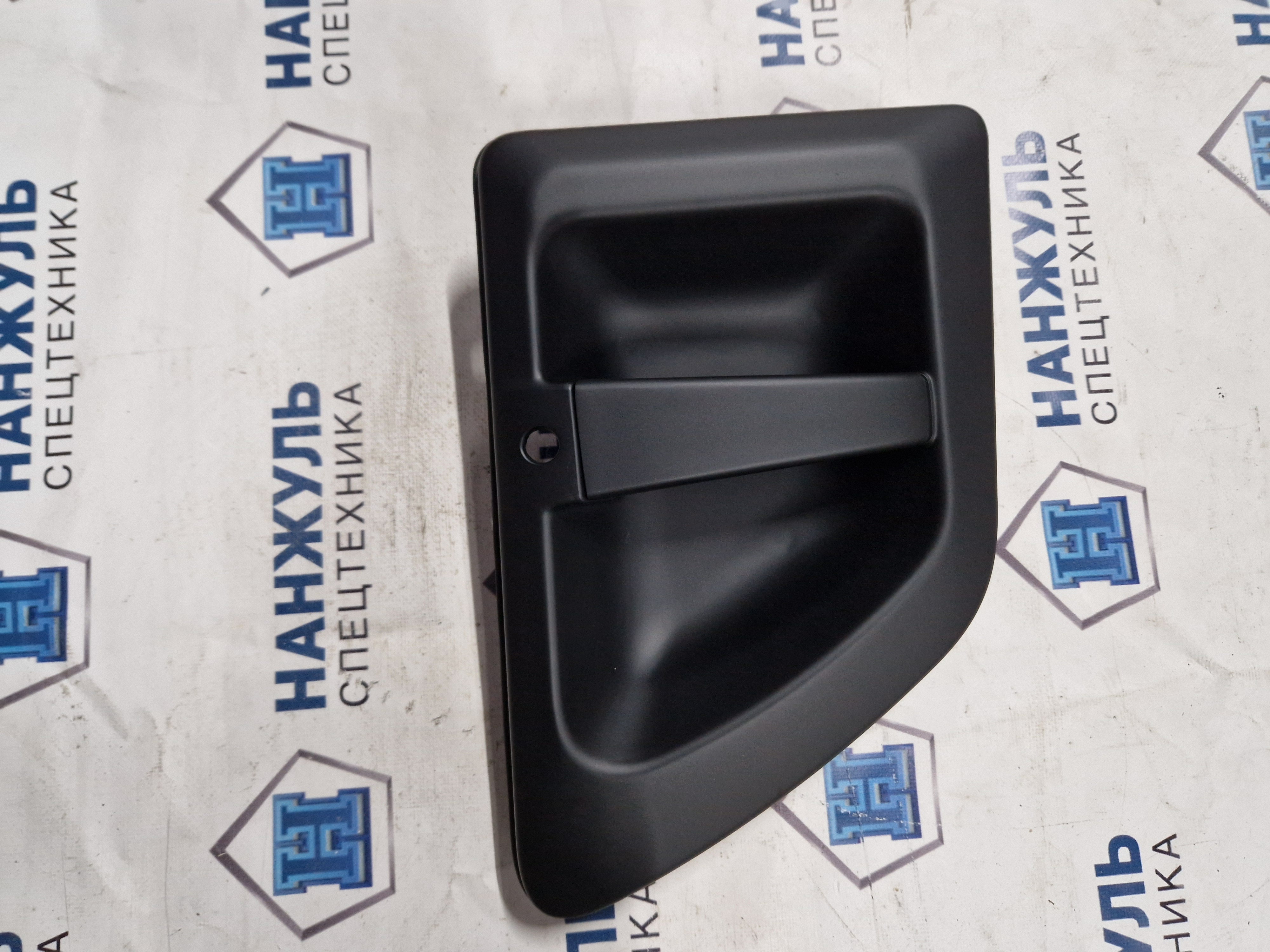 Ручка (наружняя) боковая правая XCT25, XCT30