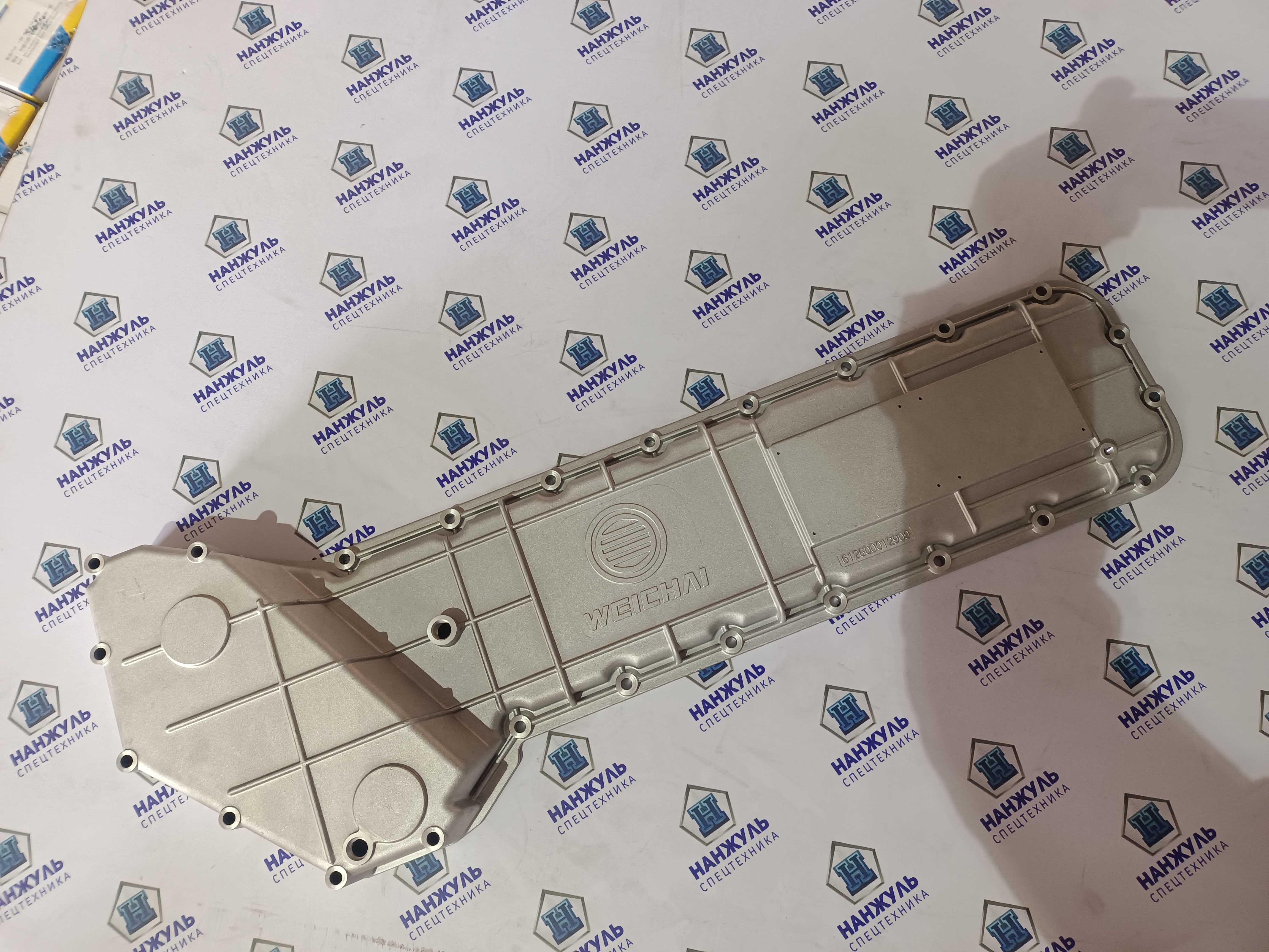 Крышка теплообменника двигателя Weichai WD615