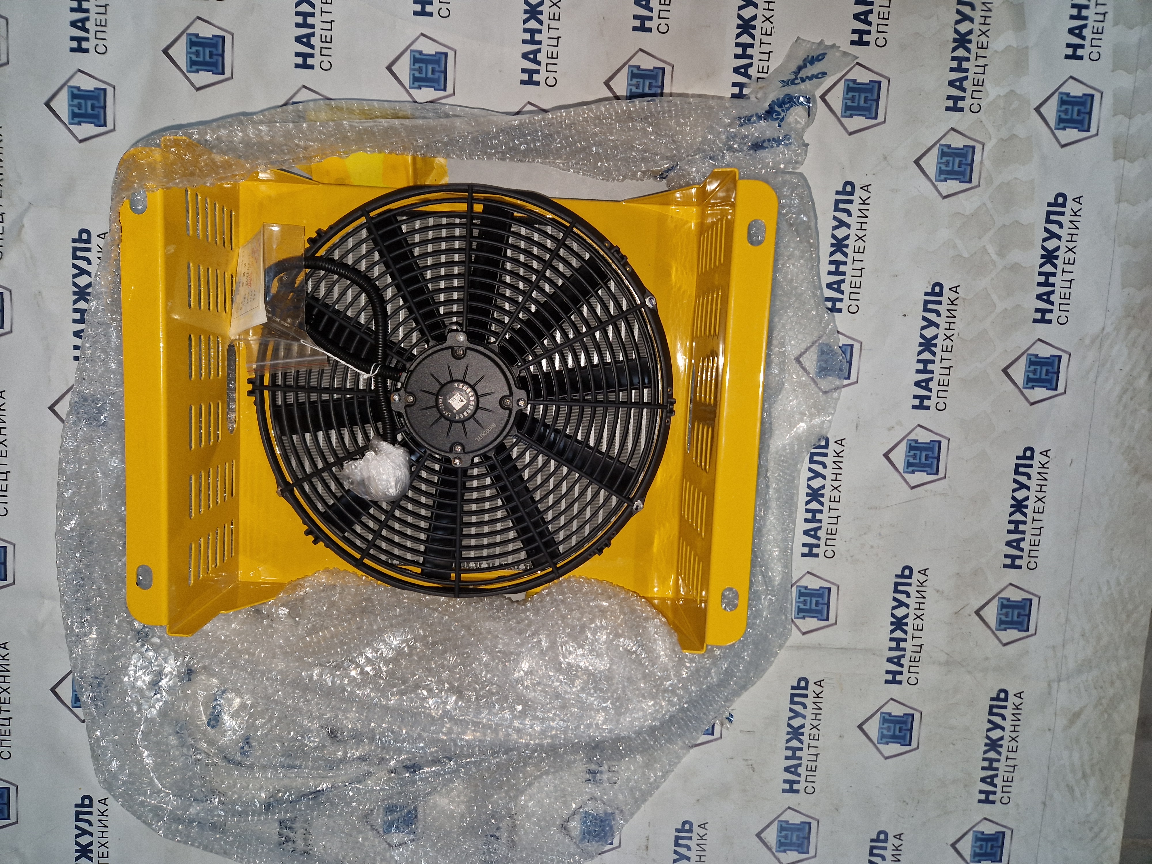 Радиатор масляный (гидравлический) XCT25L