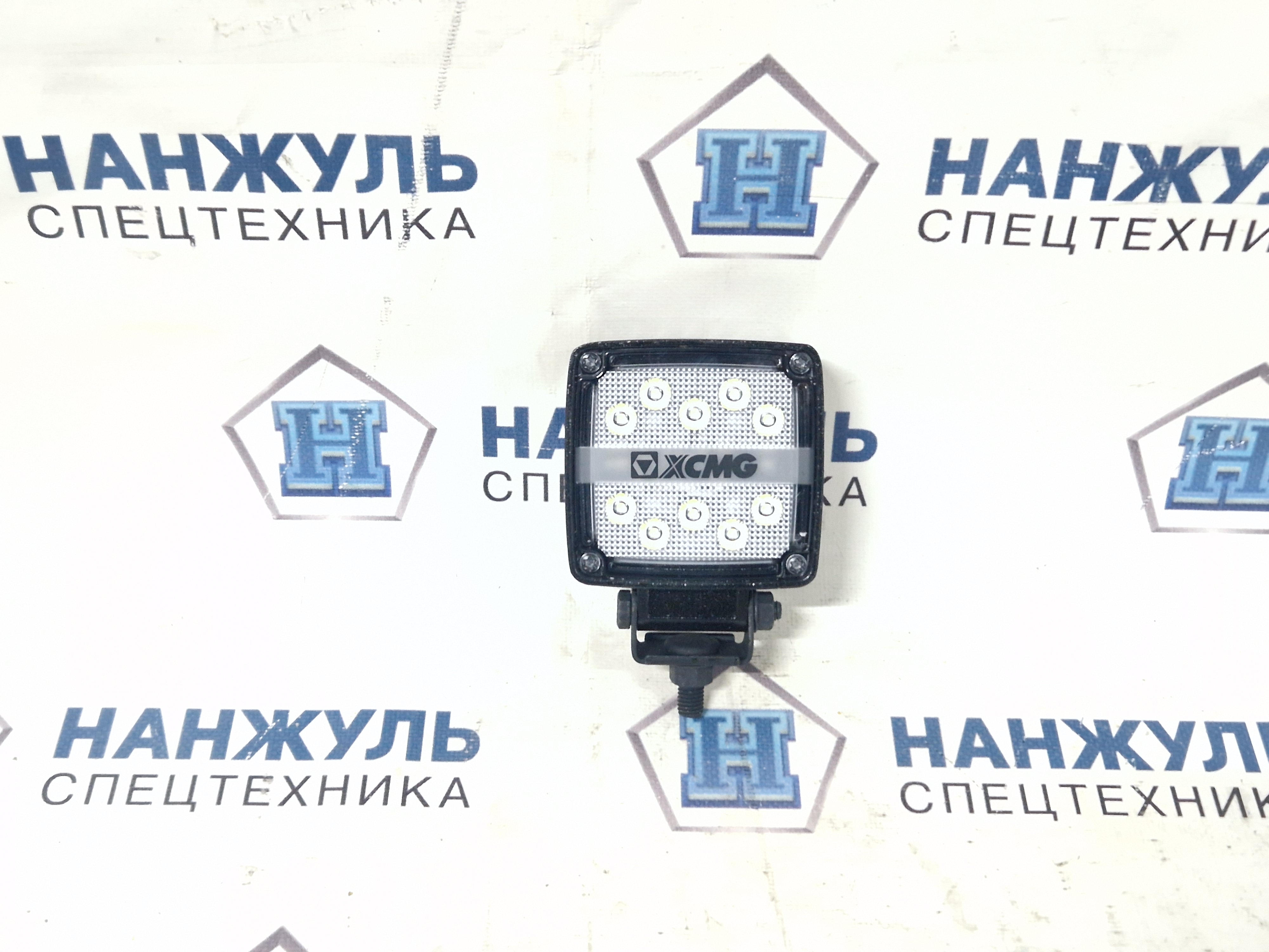 Фара рабочего освещения XT04-FD2415DT04-2 LED XE210 (CN)