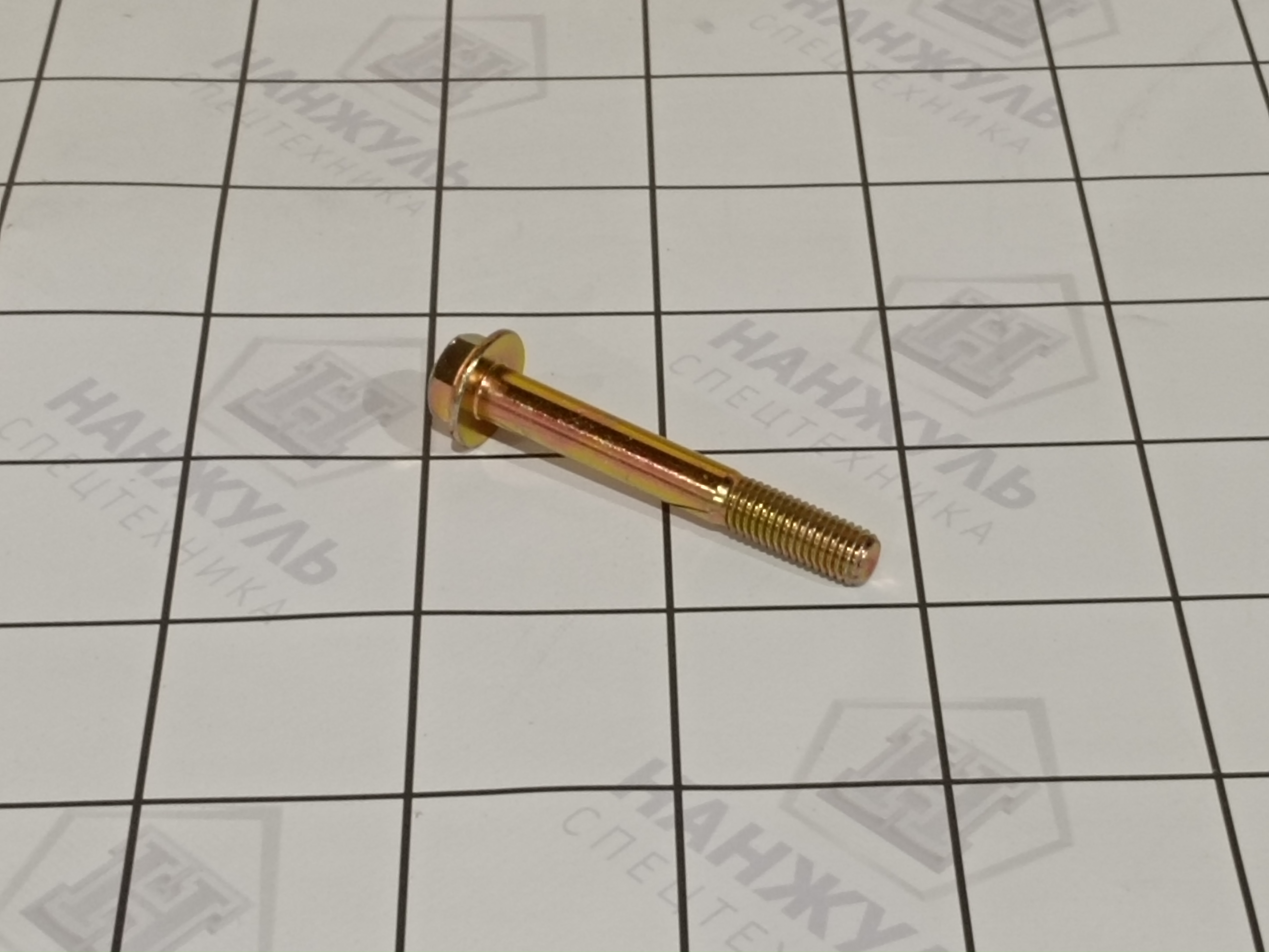 Болт корпуса маховика WP13 (QD)