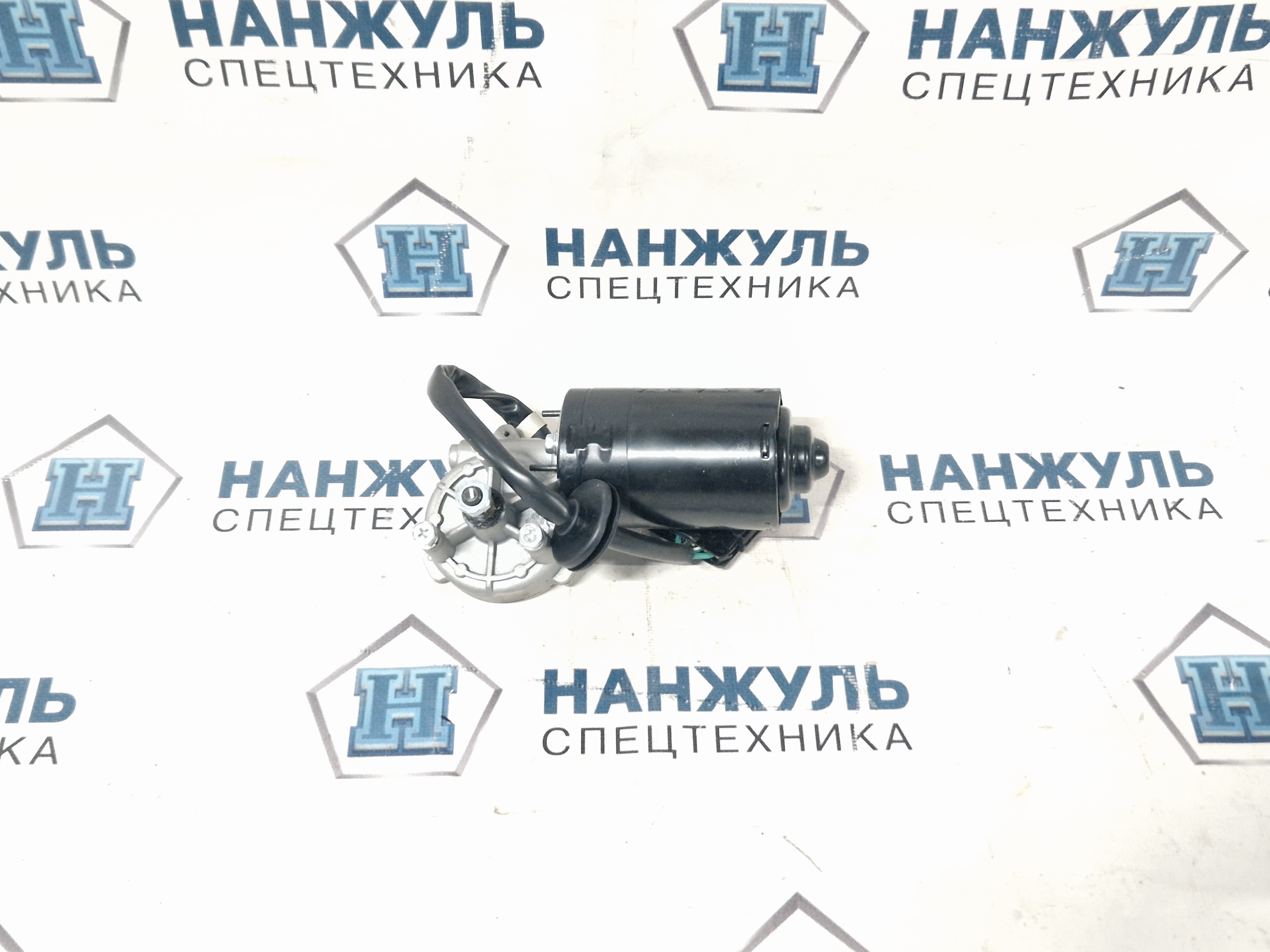 Мотор стеклоочистителя переднего стекла XCT25