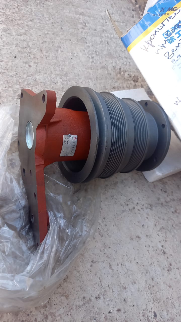 Шкив вентилятора Weichai WD615 LW500FN