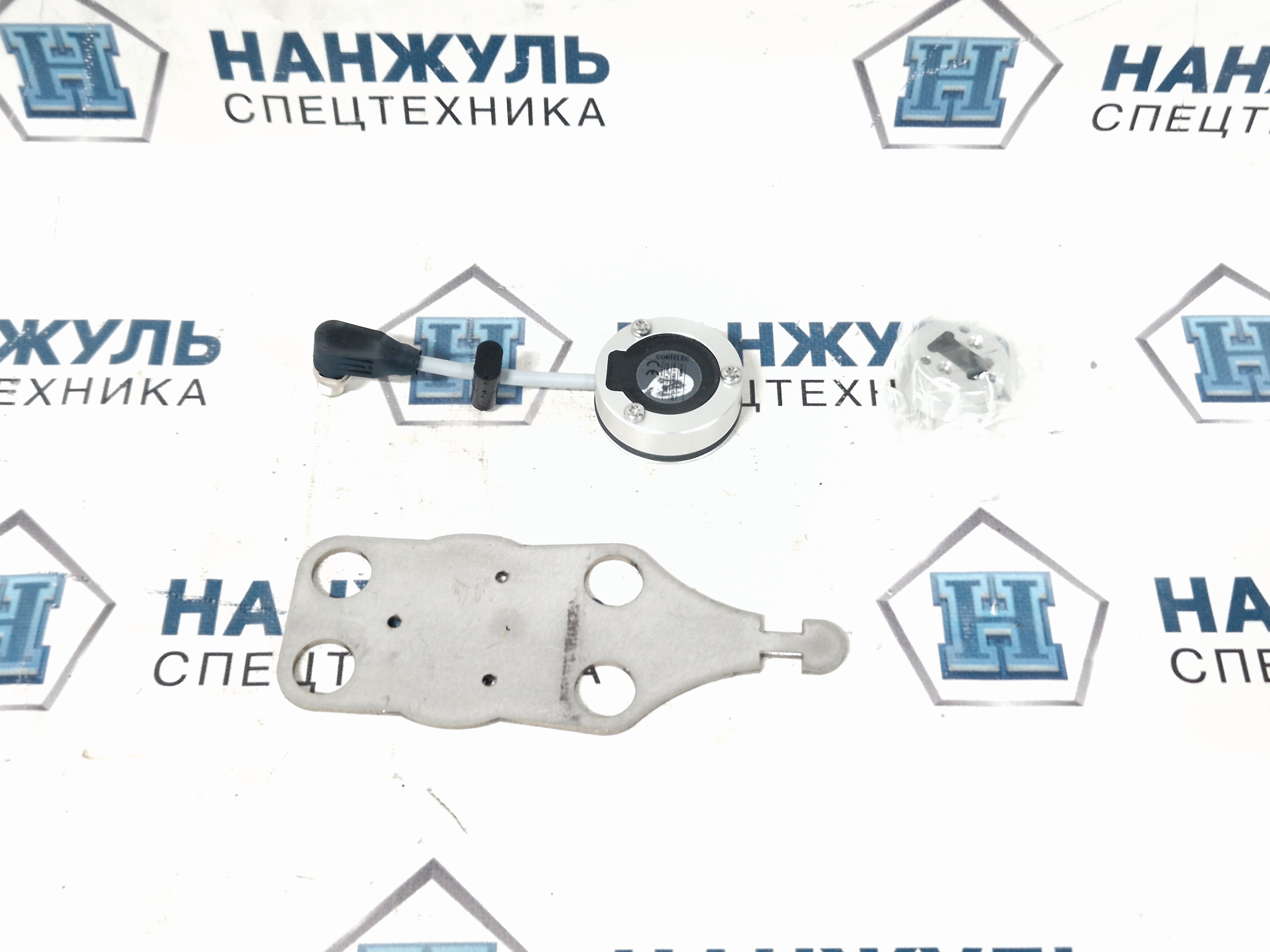 Датчик угла с креплением XCA220_S