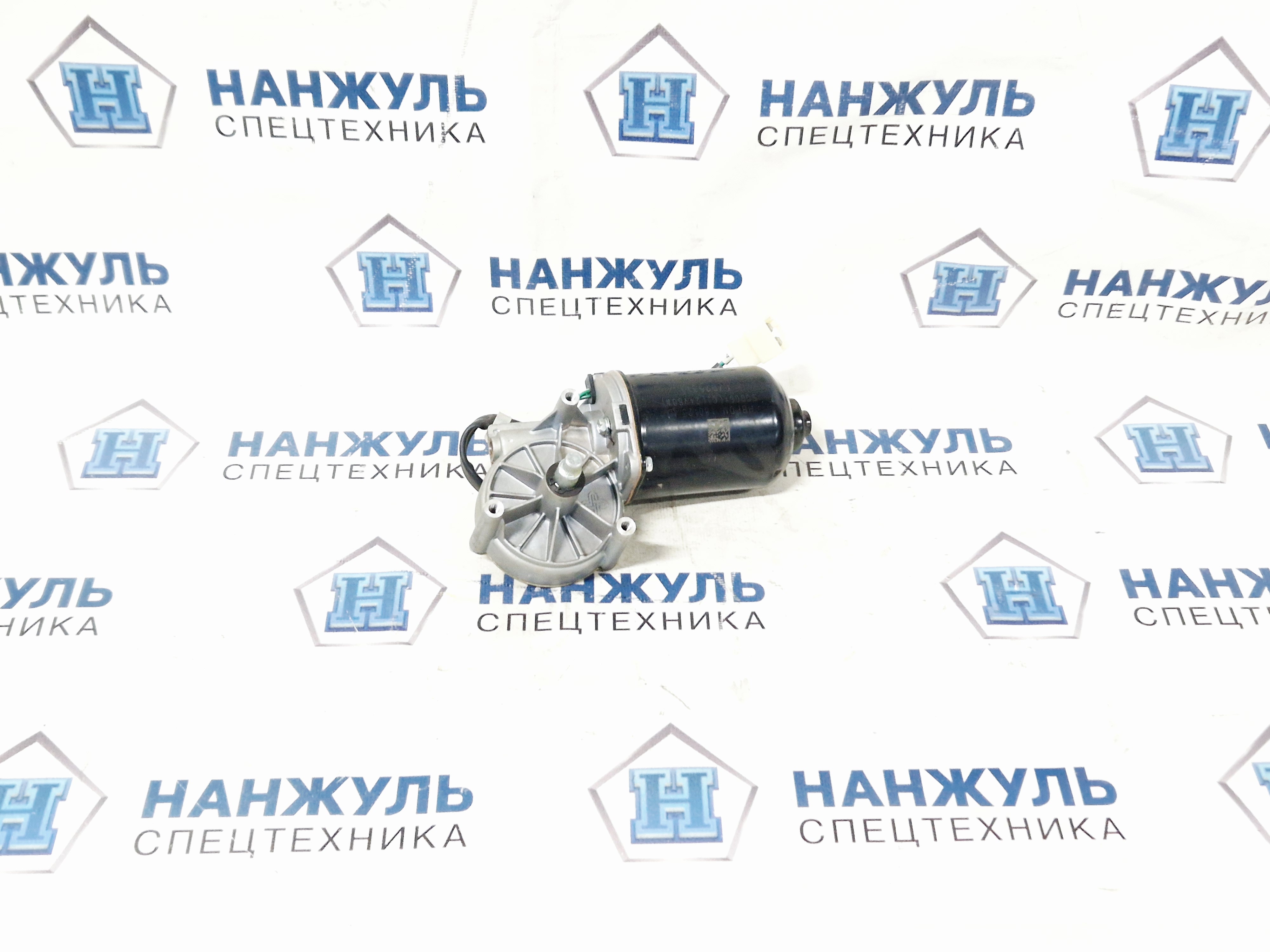 Мотор стеклоочистителя кабины водителя XCT25 QY25