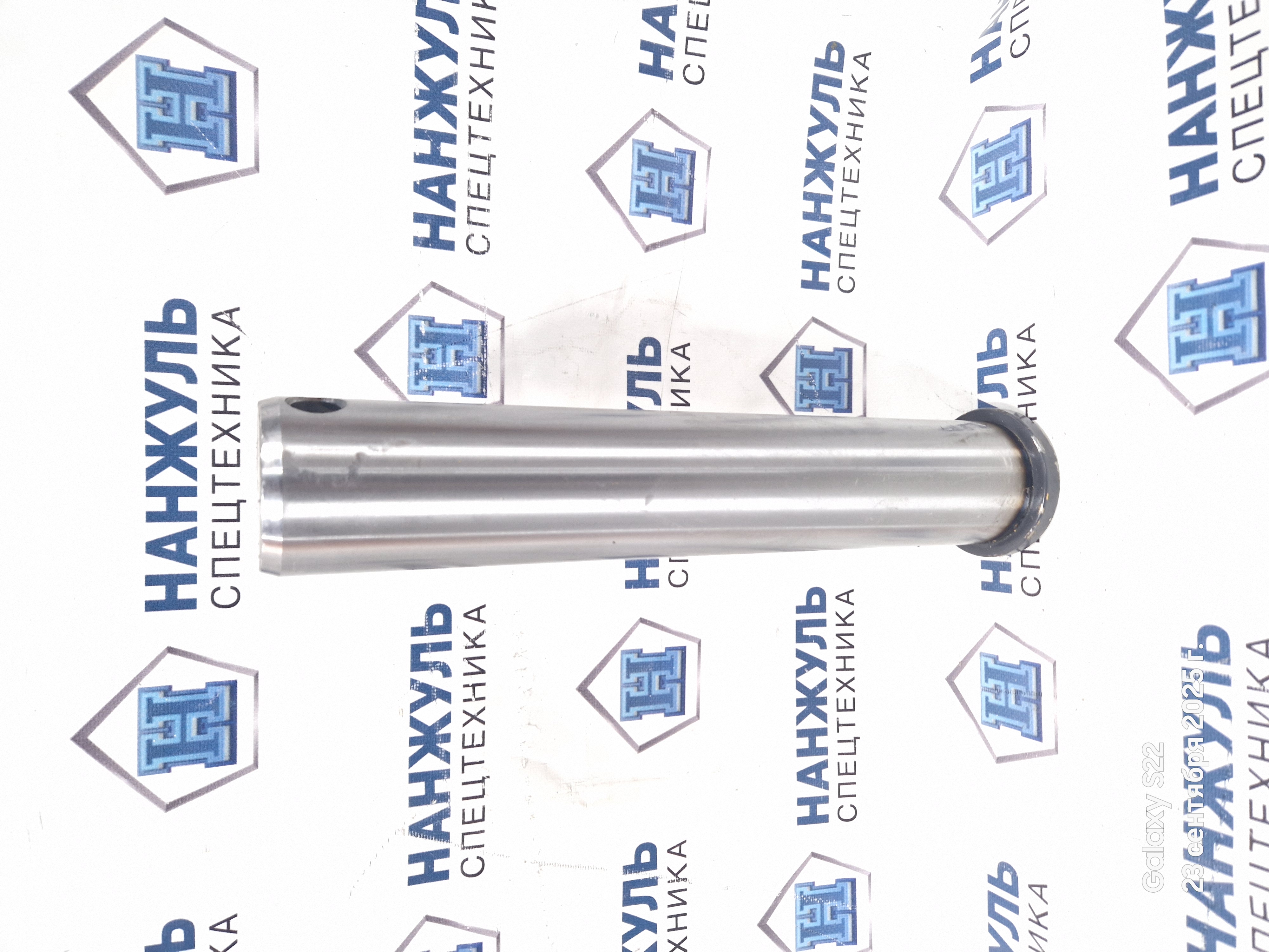 Палец коромысло-рукоять XE180